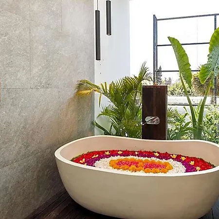 Botanika Estate Private Pool Villa