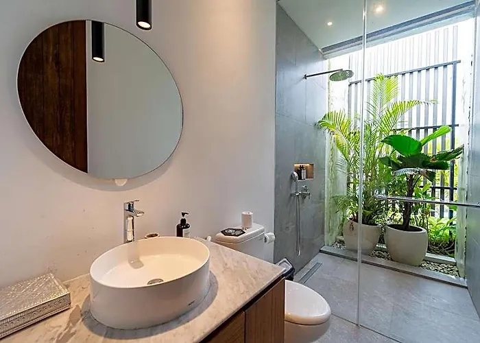 Botanika Estate Private Pool 4*